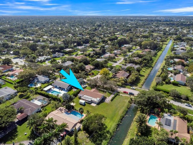 18201 SW 87th Avenue, Palmetto Bay, FL 33157