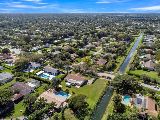 18201 SW 87th Avenue, Palmetto Bay, FL 33157