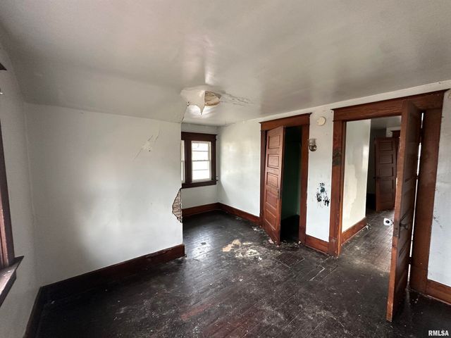 1504 CAROLINA Avenue, Springfield, IL 62702