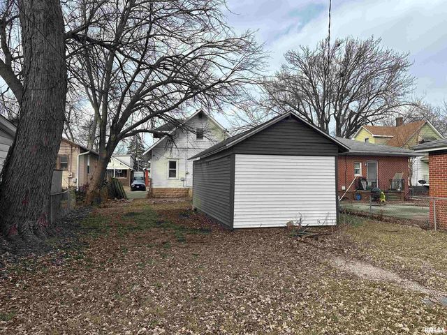 1504 CAROLINA Avenue, Springfield, IL 62702