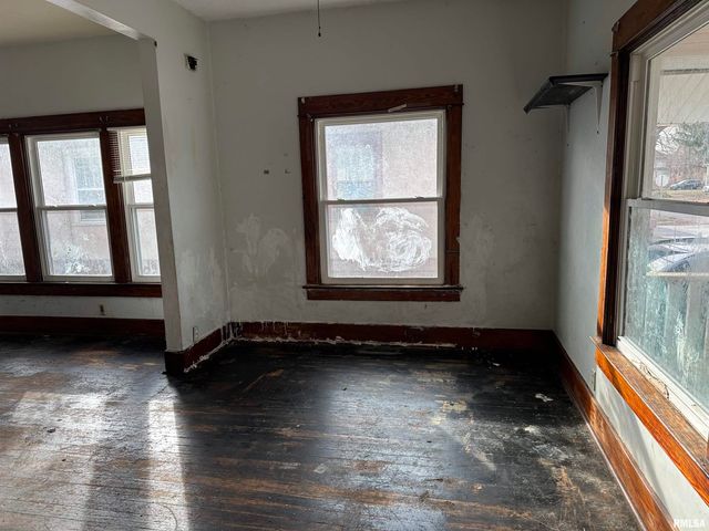 1504 CAROLINA Avenue, Springfield, IL 62702