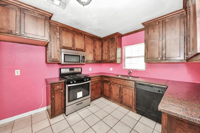 12474 Birdie Lane, Houston, TX 77015