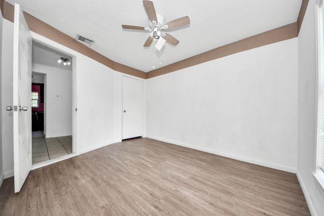 12474 Birdie Lane, Houston, TX 77015