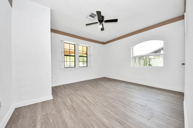 12474 Birdie Lane, Houston, TX 77015