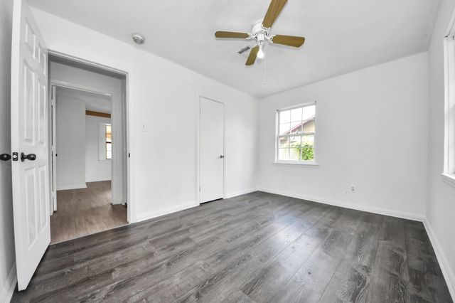 12474 Birdie Lane, Houston, TX 77015