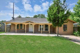 12474 Birdie Lane, Houston, TX 77015
