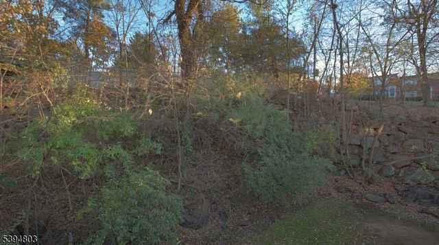 23 Karam Cir 23, West Orange Twp., NJ 07052