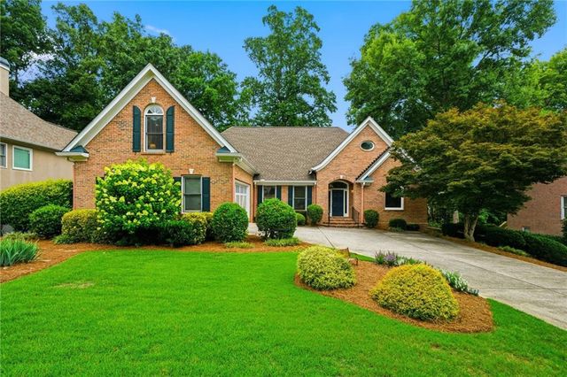 1085 Waterbury Close, Powder Springs, GA 30127