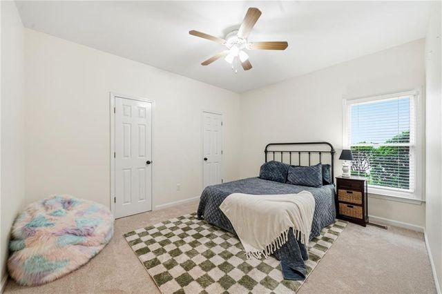 1085 Waterbury Close, Powder Springs, GA 30127