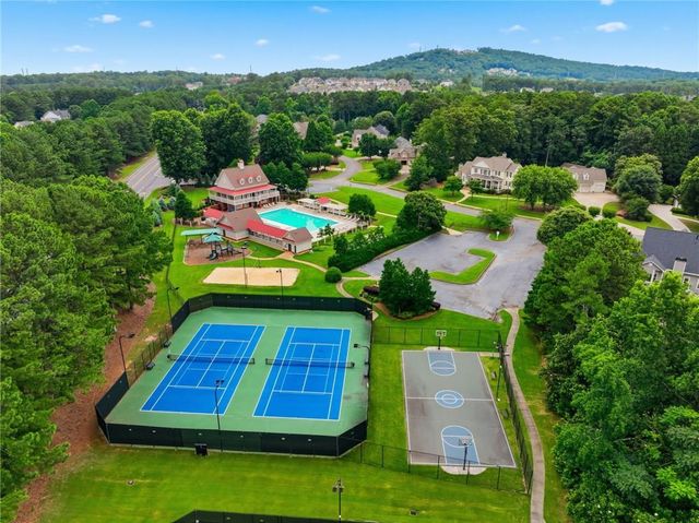 1085 Waterbury Close, Powder Springs, GA 30127