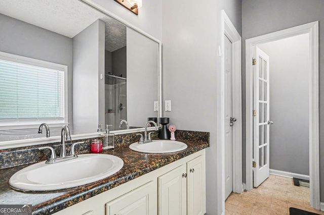 203 Rocky Creek Drive, Griffin, GA 30224