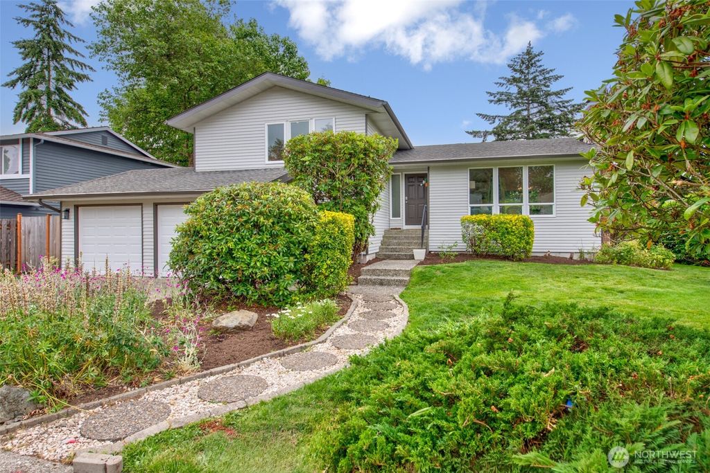 4303 NE 24th Street, Renton, WA 98059