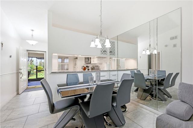 2041 Pine Isle LN 2041, Naples, FL 34112
