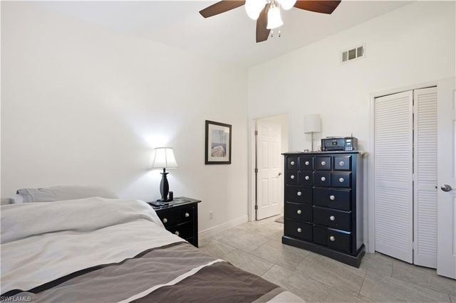 2041 Pine Isle LN 2041, Naples, FL 34112