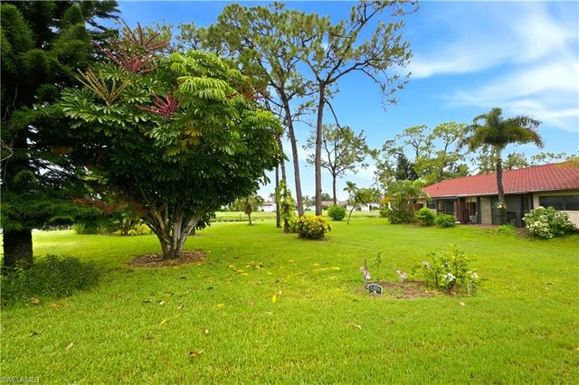 2041 Pine Isle LN 2041, Naples, FL 34112