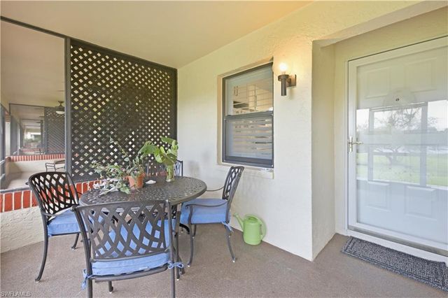 2041 Pine Isle LN 2041, Naples, FL 34112