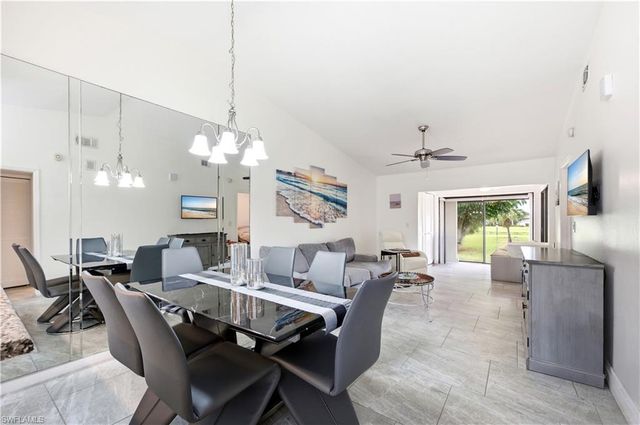 2041 Pine Isle LN 2041, Naples, FL 34112