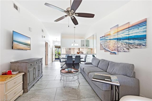 2041 Pine Isle LN 2041, Naples, FL 34112