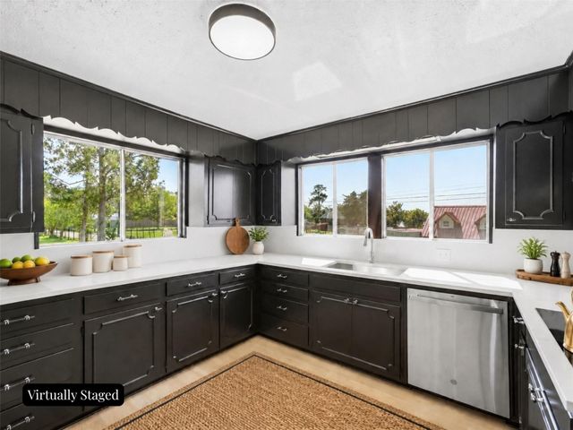 219 Page Lane, Huffman, TX 77336