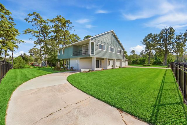 219 Page Lane, Huffman, TX 77336