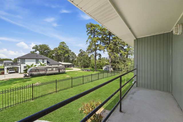 219 Page Lane, Huffman, TX 77336