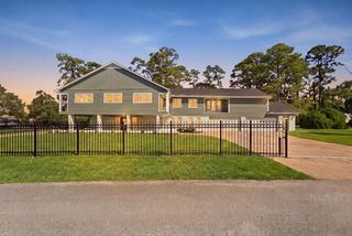 219 Page Lane, Huffman, TX 77336