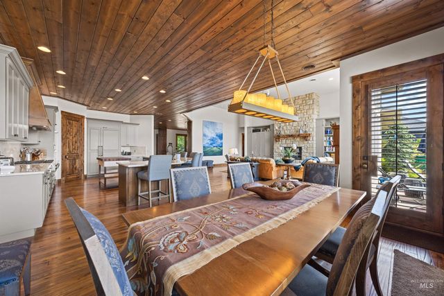 4989 E Sawmill Way, Boise, ID 83716