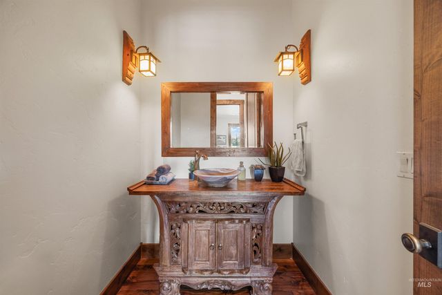 4989 E Sawmill Way, Boise, ID 83716