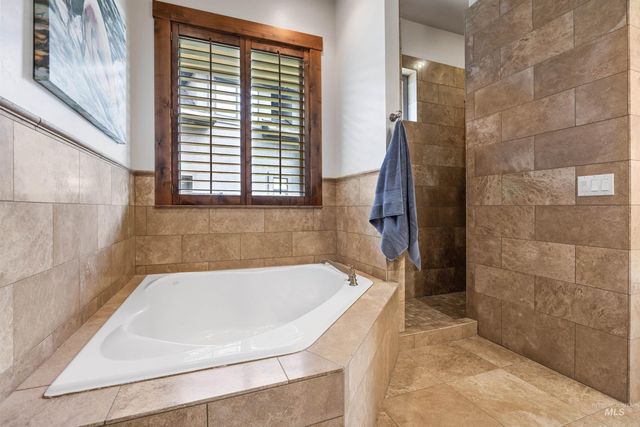 4989 E Sawmill Way, Boise, ID 83716