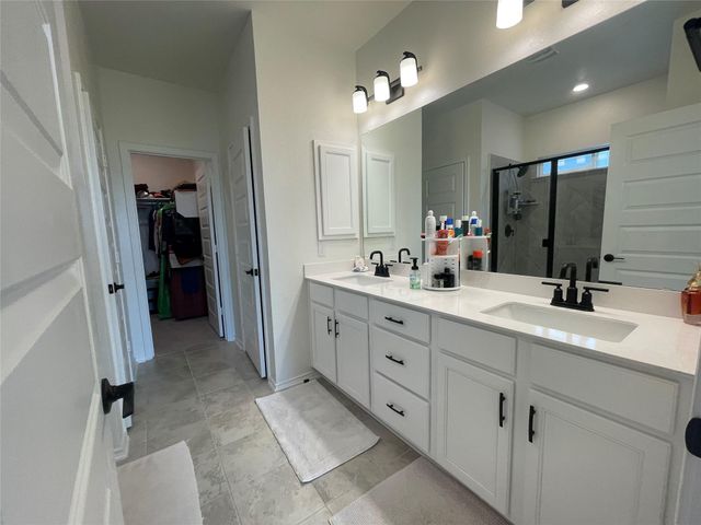 3768 Forino DR, Round Rock, TX 78665