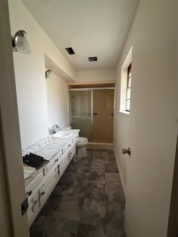 533 Arbor Lane, Lancaster, TX 75134