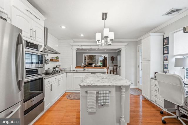 53 BRENNAN DR, Bryn Mawr, PA 19010