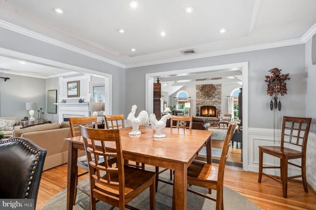 53 BRENNAN DR, Bryn Mawr, PA 19010