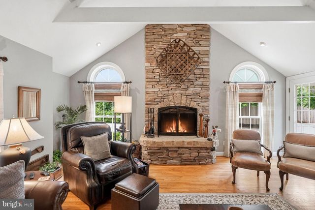 53 BRENNAN DR, Bryn Mawr, PA 19010