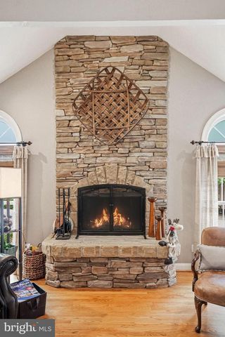 53 BRENNAN DR, Bryn Mawr, PA 19010