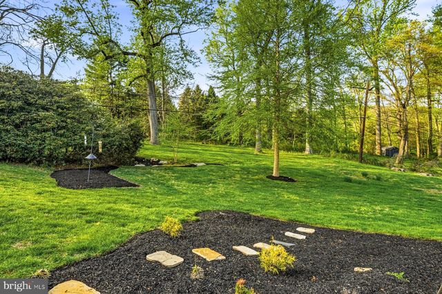 53 BRENNAN DR, Bryn Mawr, PA 19010
