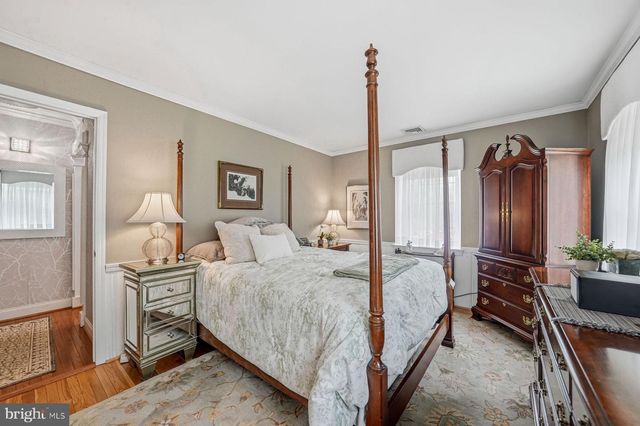 53 BRENNAN DR, Bryn Mawr, PA 19010