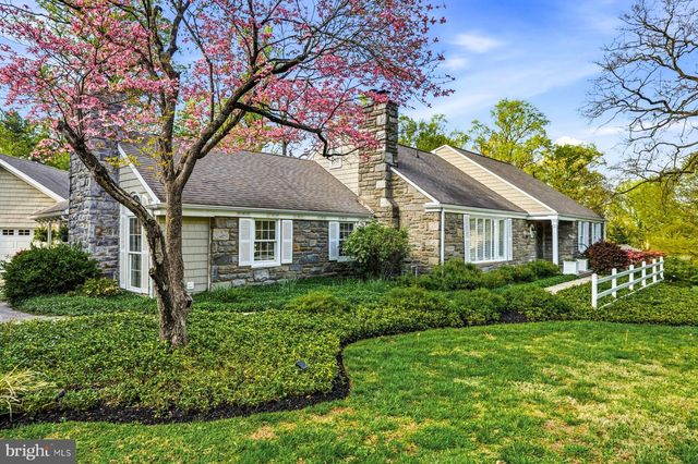53 BRENNAN DR, Bryn Mawr, PA 19010