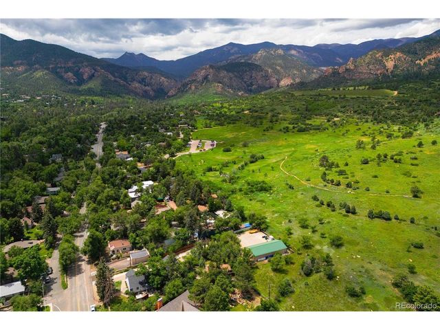 1414 Cheyenne Blvd, Colorado Springs, CO 80906