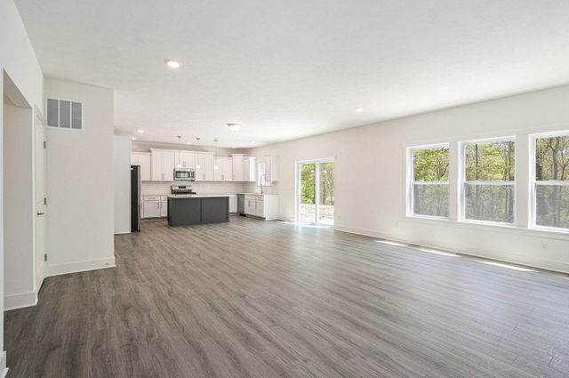 15250 Alister MacKenzie Avenue, Augusta, MI 49012