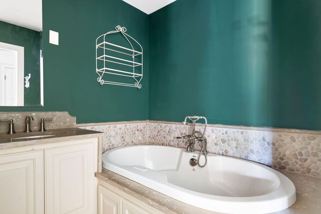 1315 S Edgewater Drive, Charleston, SC 29407