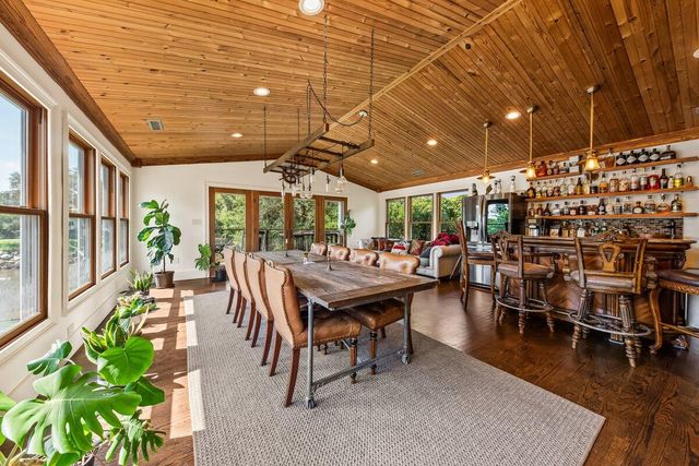 1315 S Edgewater Drive, Charleston, SC 29407