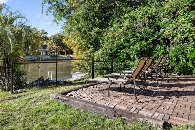 1315 S Edgewater Drive, Charleston, SC 29407