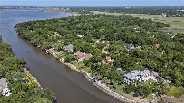1315 S Edgewater Drive, Charleston, SC 29407