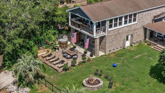 1315 S Edgewater Drive, Charleston, SC 29407