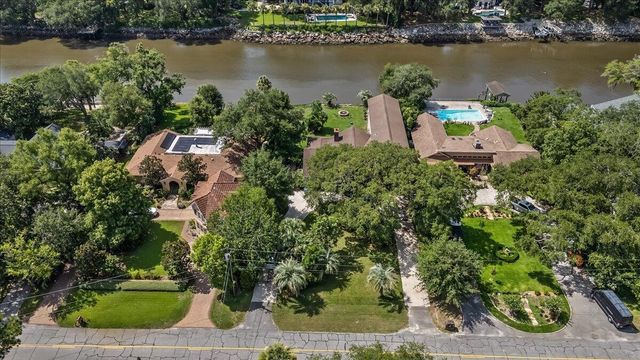 1315 S Edgewater Drive, Charleston, SC 29407