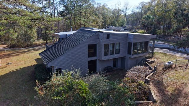 403 Lakeland Hills Drive, Ozark, AL 36360