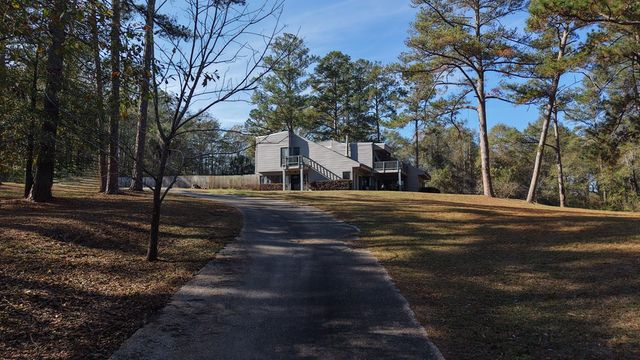 403 Lakeland Hills Drive, Ozark, AL 36360
