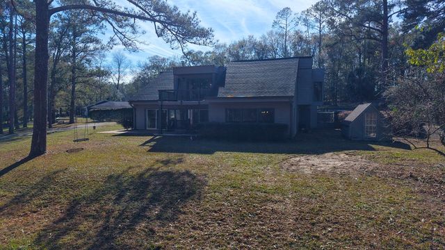 403 Lakeland Hills Drive, Ozark, AL 36360