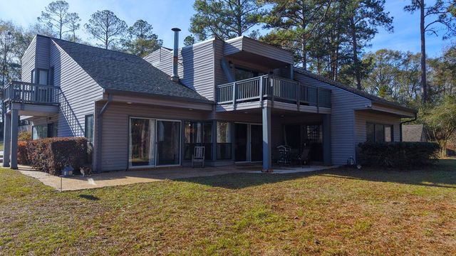 403 Lakeland Hills Drive, Ozark, AL 36360